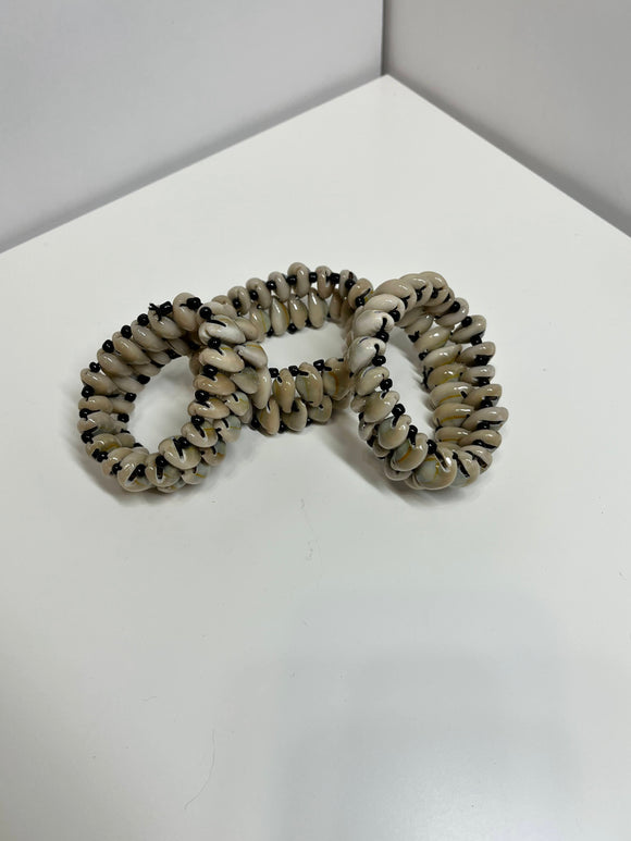 Cowrie Stretch Bracelet